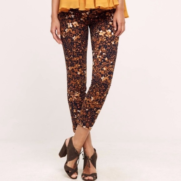 Anthropologie Pants - 🎉2XHP🎉ANTHRO The essential Slim cropped pants
